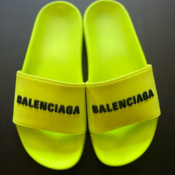 Balenciaga slide - Picture 1 of 12